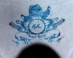 Intim-Tattoo Bad Boy