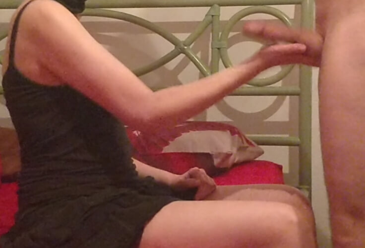 Domina spanking balls small